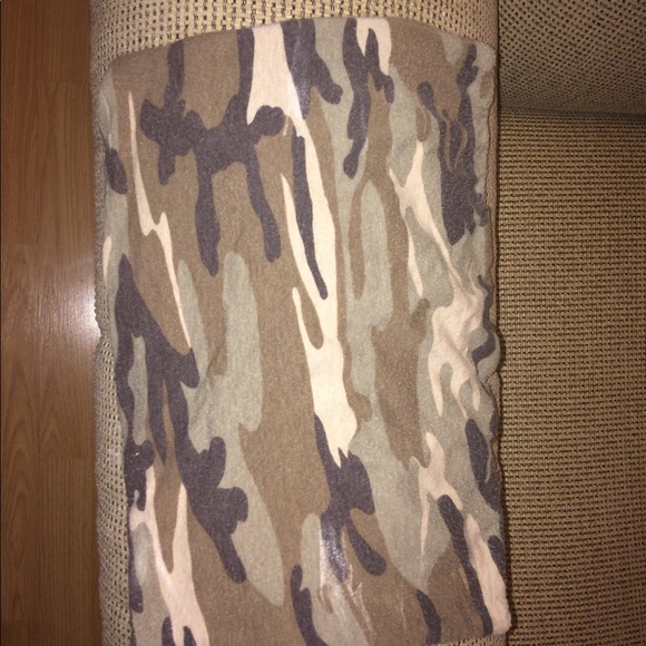 Camo tube top - Picture 1 of 1